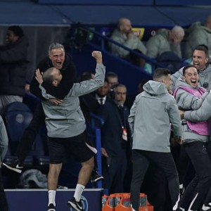 v站体育-恩里克：比赛还没有结束，次回合仍然存在